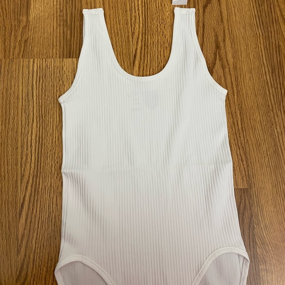 LOFT white Bodysuit - Picture 3 of 6